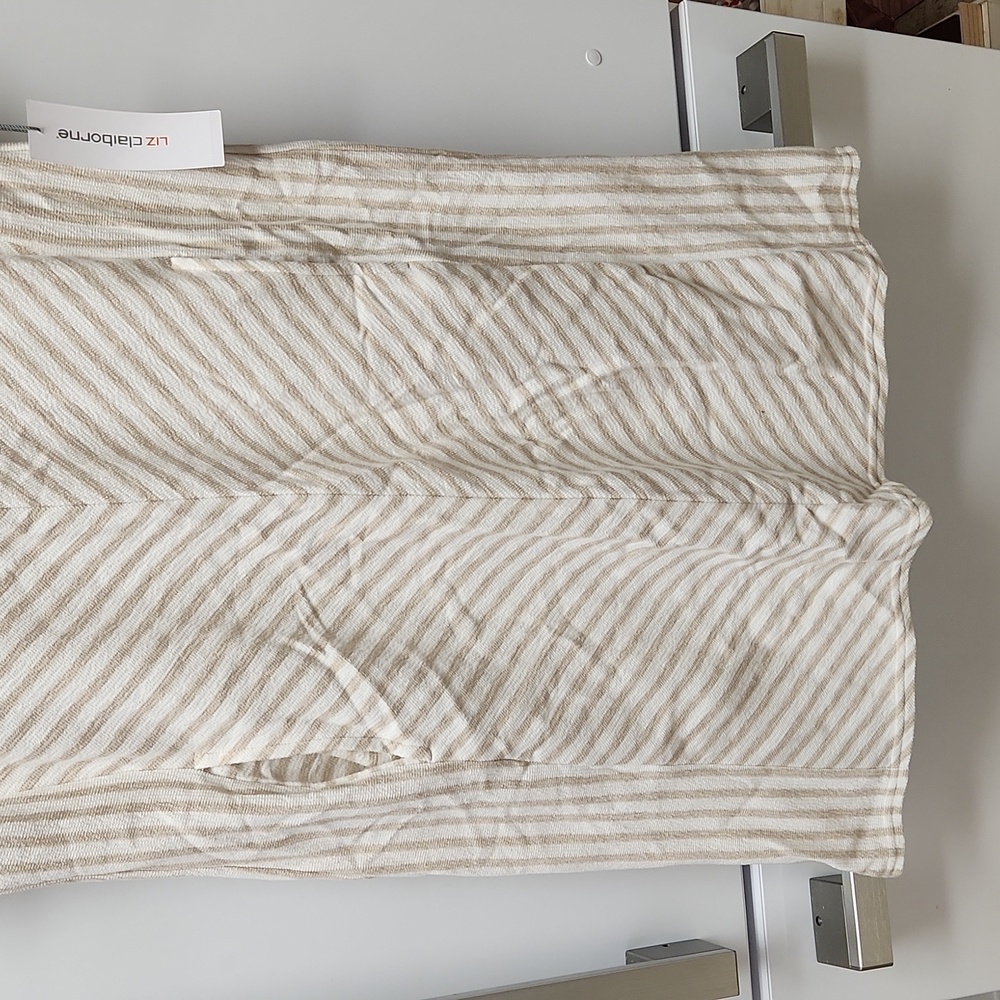 NWT Liz Claiborne Size L White and Cream Swimsuit / Beach Cover Up - Picture 4 of 11